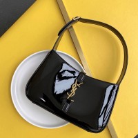 Replica YSL Le5a7 Hobo Bag Patent Leather Black