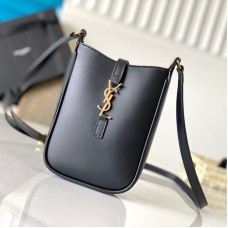 Replica Ysl Le5a7 Mini Vertical bag Black