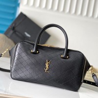 Replica Ysl Lyia duffle bag in Quilted Lambskin